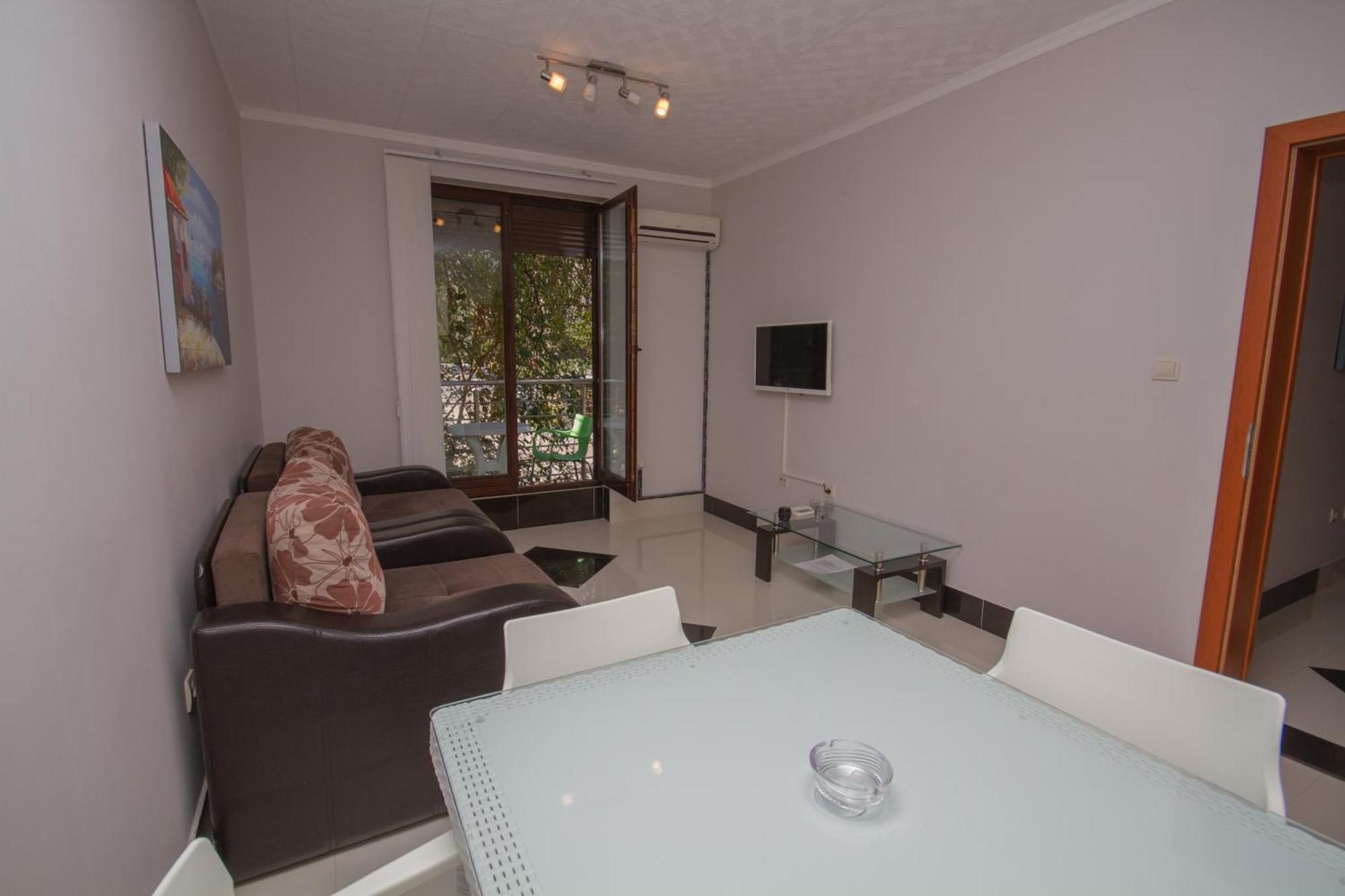 Apartmani Milena Herceg Novi Eksteriør billede